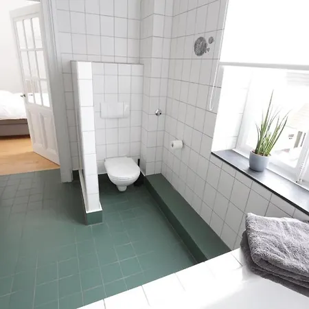 Kleine 25 شقة